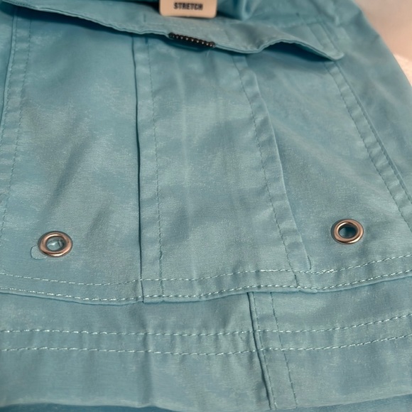 “NEW” MEN’S CARGO SWIM TRUNKS - Picture 2 of 7